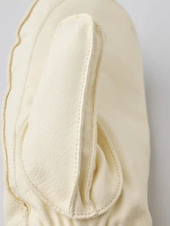Hestra Wakayama Muffole, Beige 10 Hestra Wakayama Muffole, Beige -Negozio Hestra hestra wakayama mittens almond white almond white 4 1